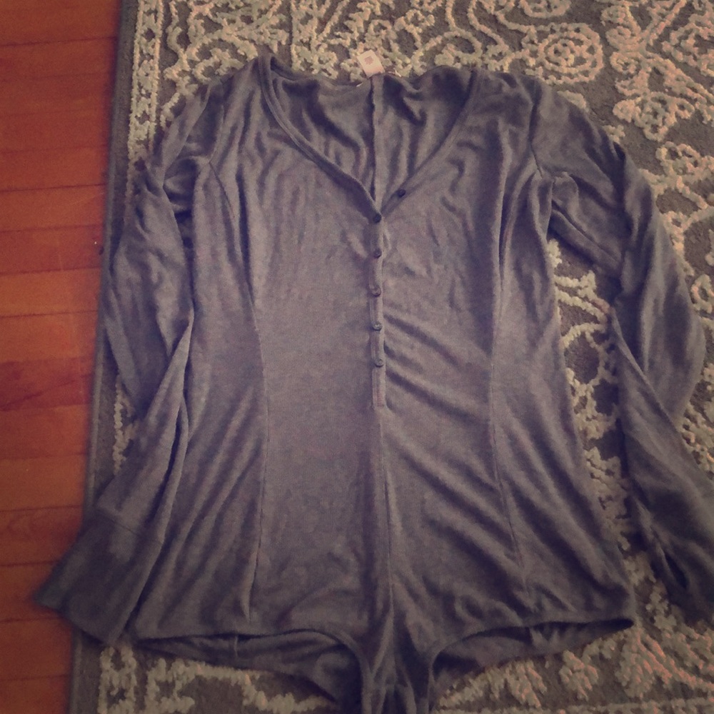 Victoria secret sleeper